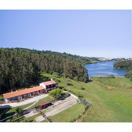 Apartamentos Rurales Las Garzas De Oyambre سان بيفينتي ديلا باركيرا المظهر الخارجي الصورة